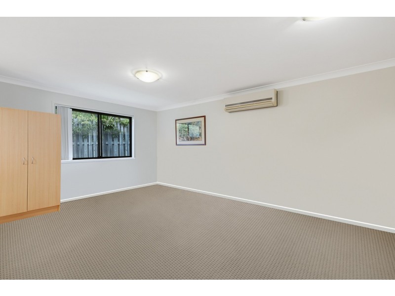 17 Saltwater Boulevard, Oxenford QLD 4210