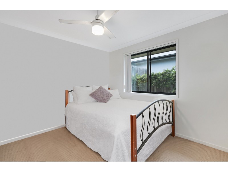 17 Saltwater Boulevard, Oxenford QLD 4210