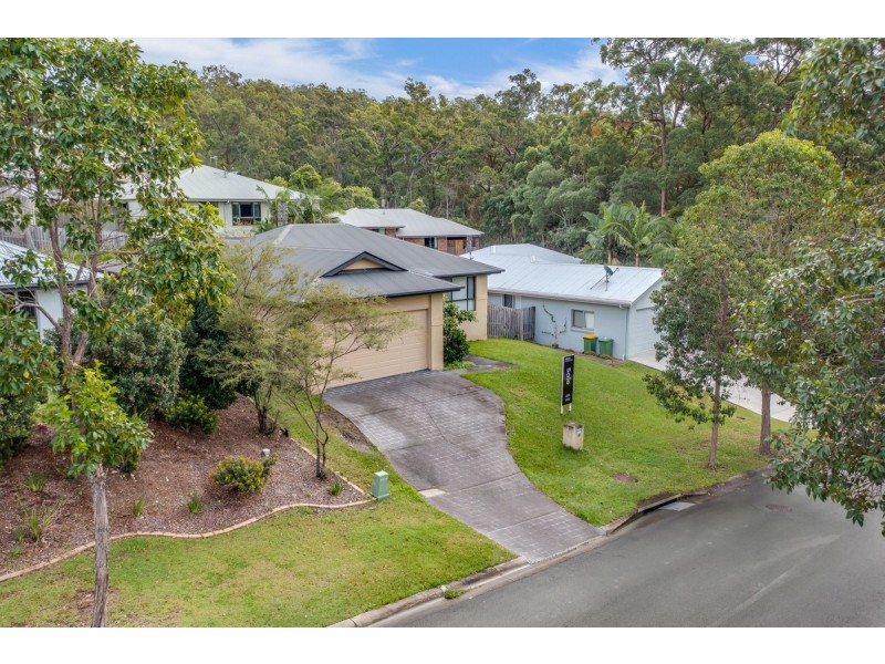 17 Saltwater Boulevard, Oxenford QLD 4210