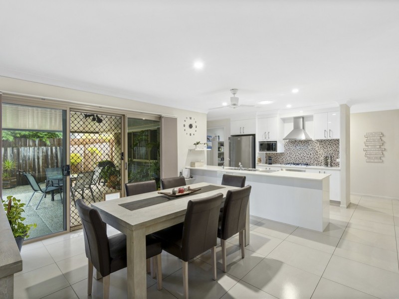 11 Witheren Circuit, Pacific Pines QLD 4211