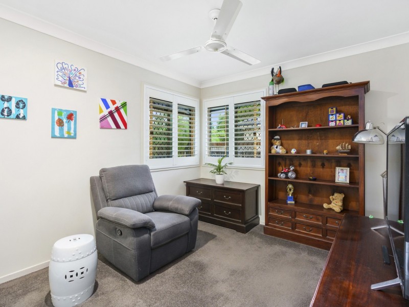 11 Witheren Circuit, Pacific Pines QLD 4211