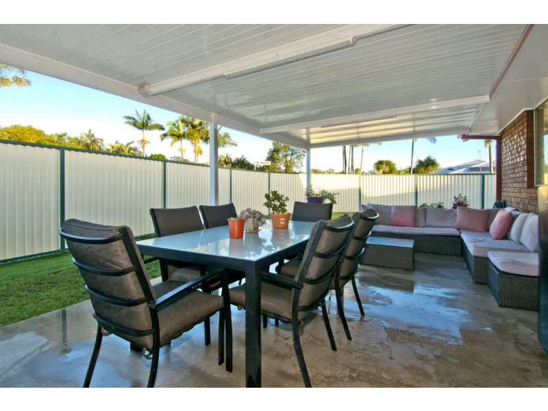 1/1 Trevor Drive, Coombabah QLD 4216