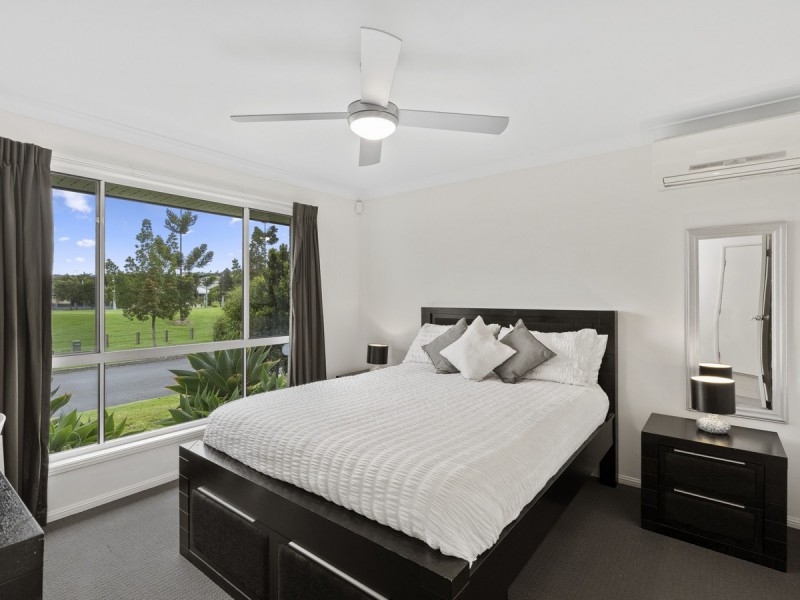 20 Bellinger Key, Pacific Pines QLD 4211