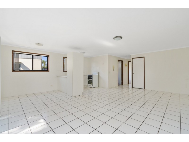 7/29 Ahern Street, Labrador QLD 4215