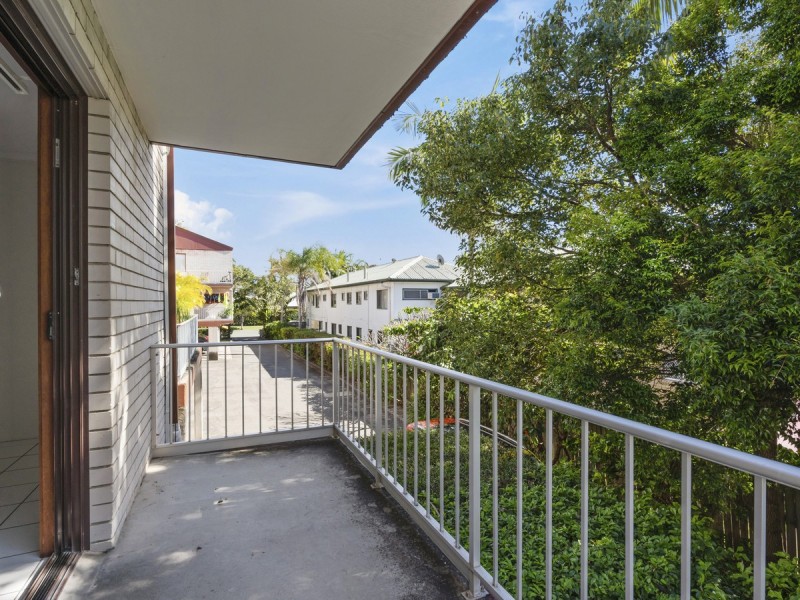 7/29 Ahern Street, Labrador QLD 4215