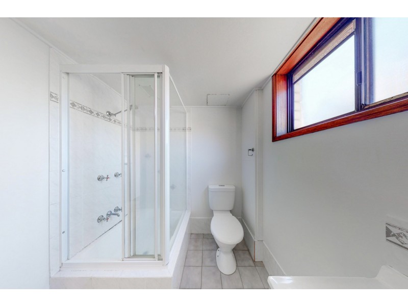 7/29 Ahern Street, Labrador QLD 4215