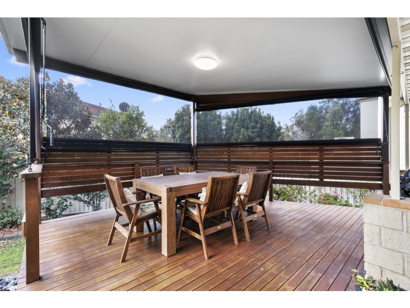 14 Palm Street, Pacific Pines QLD 4211