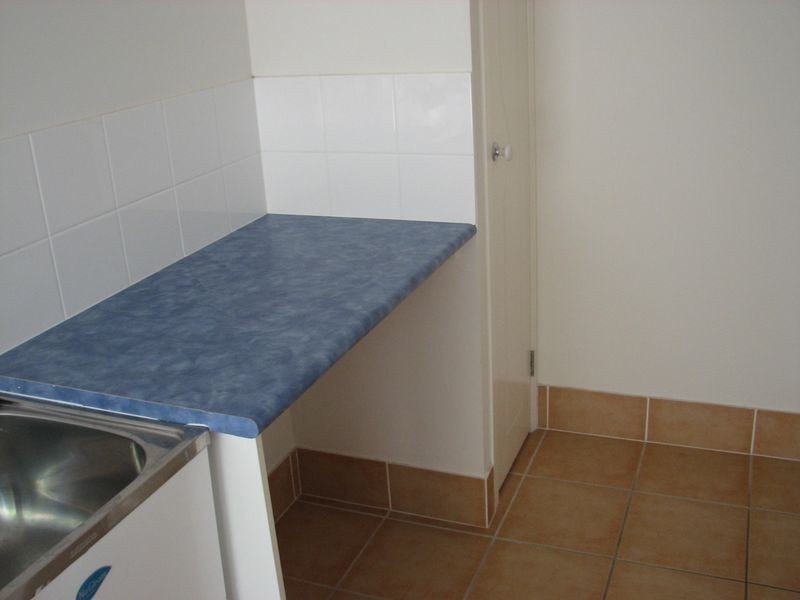 3 Huxley Court, Pacific Pines QLD 4211