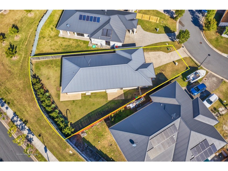 14 Angahook Crescent, Upper Coomera QLD 4209