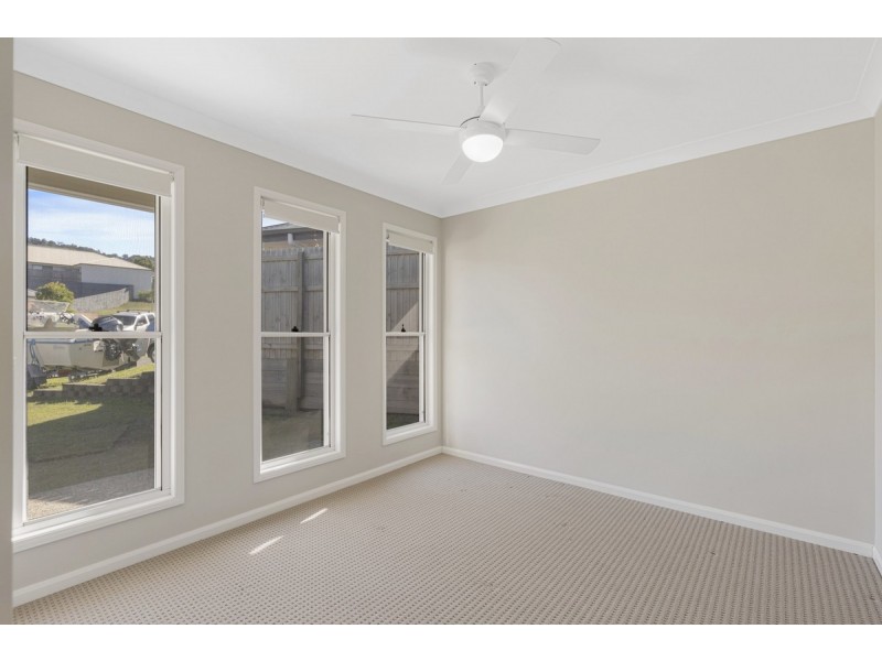 14 Angahook Crescent, Upper Coomera QLD 4209