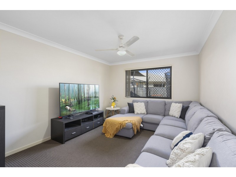 83 Mcauley Parade, Pacific Pines QLD 4211