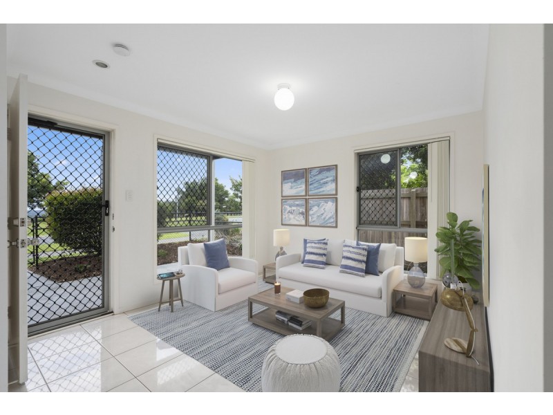 20/1 McAuley Parade, Pacific Pines QLD 4211