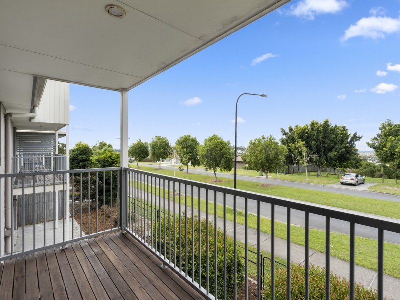 20/1 McAuley Parade, Pacific Pines QLD 4211