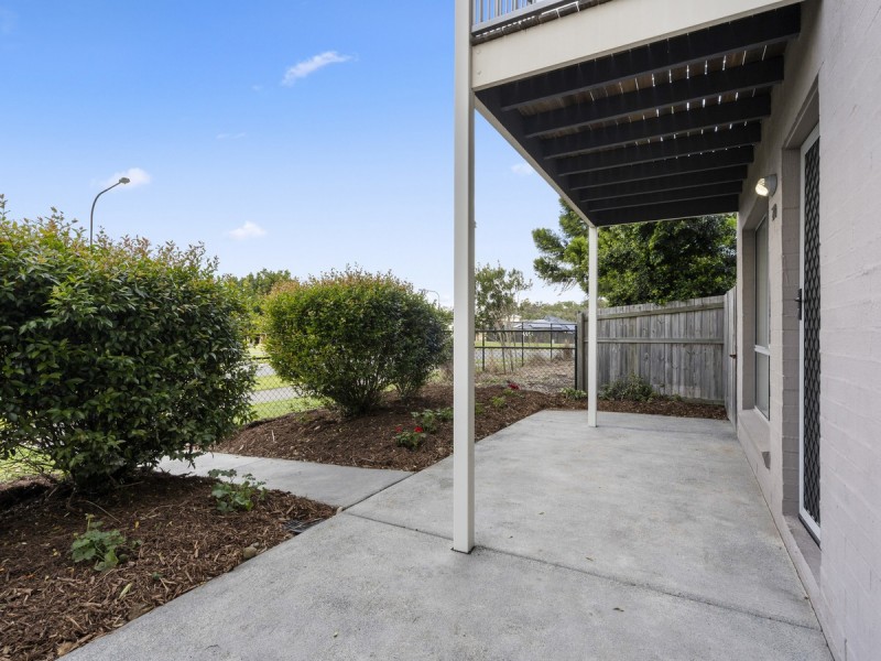 20/1 McAuley Parade, Pacific Pines QLD 4211