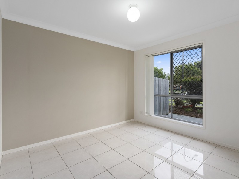 20/1 McAuley Parade, Pacific Pines QLD 4211