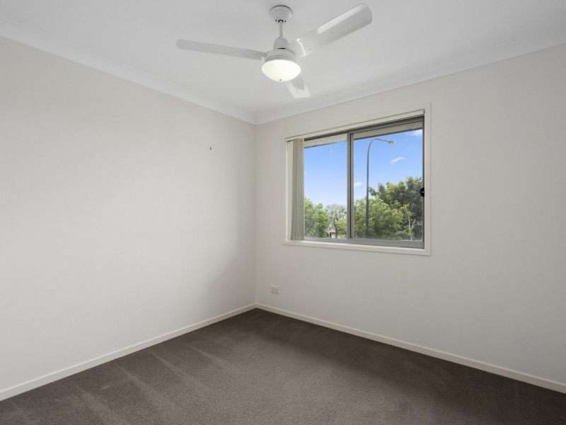 20/1 McAuley Parade, Pacific Pines QLD 4211