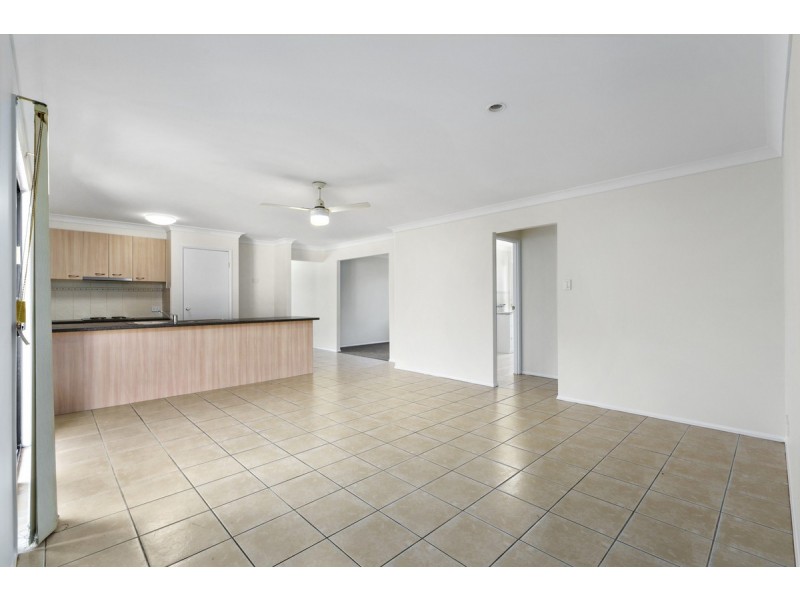29 Sheffield Circuit, Pacific Pines QLD 4211