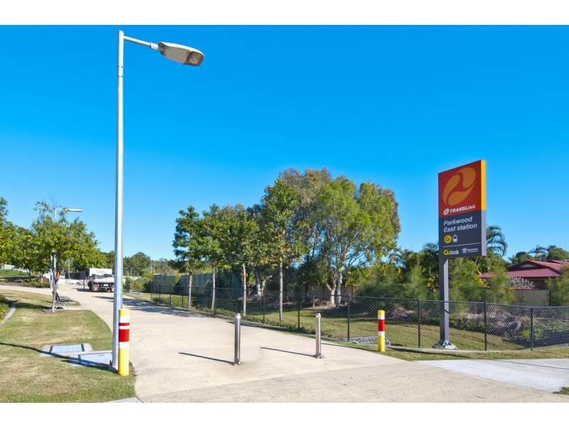 21 Rebbechi Court, Parkwood QLD 4214