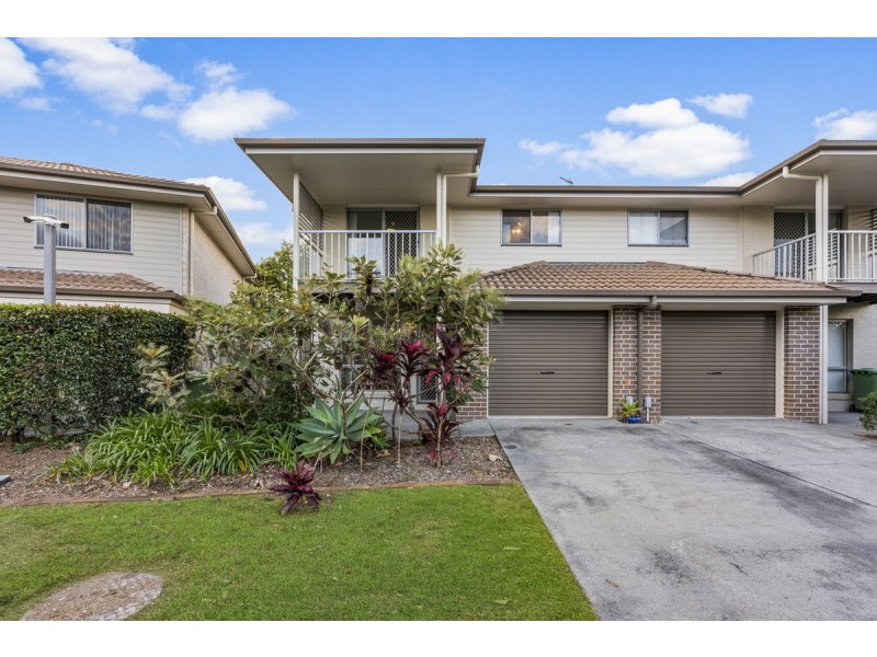 25/30 Carmarthen Circuit, Pacific Pines QLD 4211