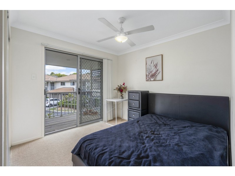 25/30 Carmarthen Circuit, Pacific Pines QLD 4211