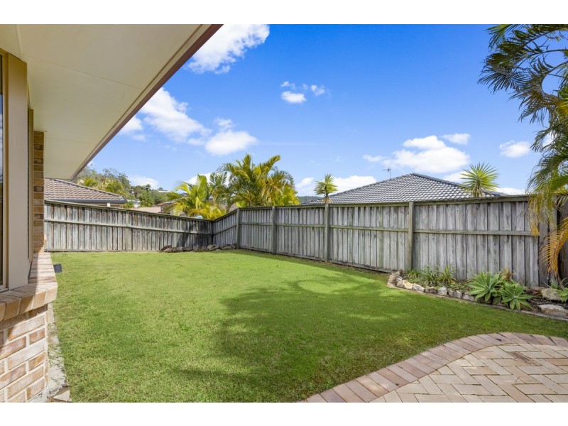 10 Rimatara Rise, Pacific Pines QLD 4211