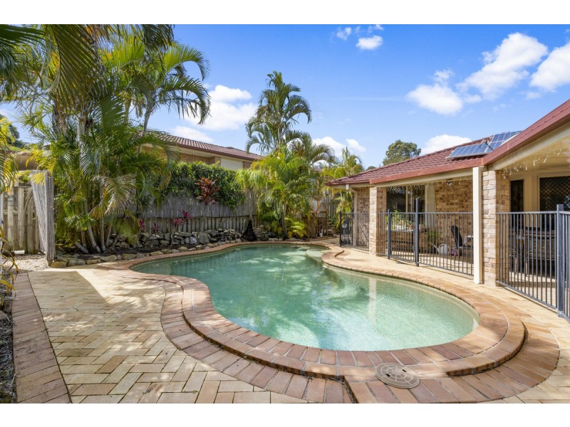 10 Rimatara Rise, Pacific Pines QLD 4211