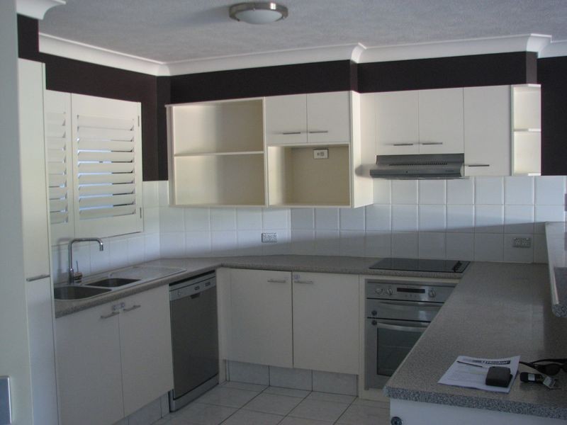 23/14 Brake Street, Burleigh Heads QLD 4220