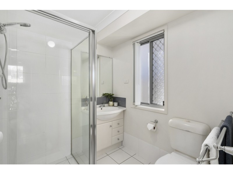 7/30 Carmarthen Circuit, Pacific Pines QLD 4211