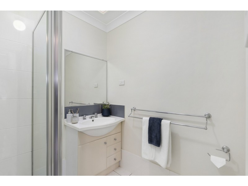 7/30 Carmarthen Circuit, Pacific Pines QLD 4211