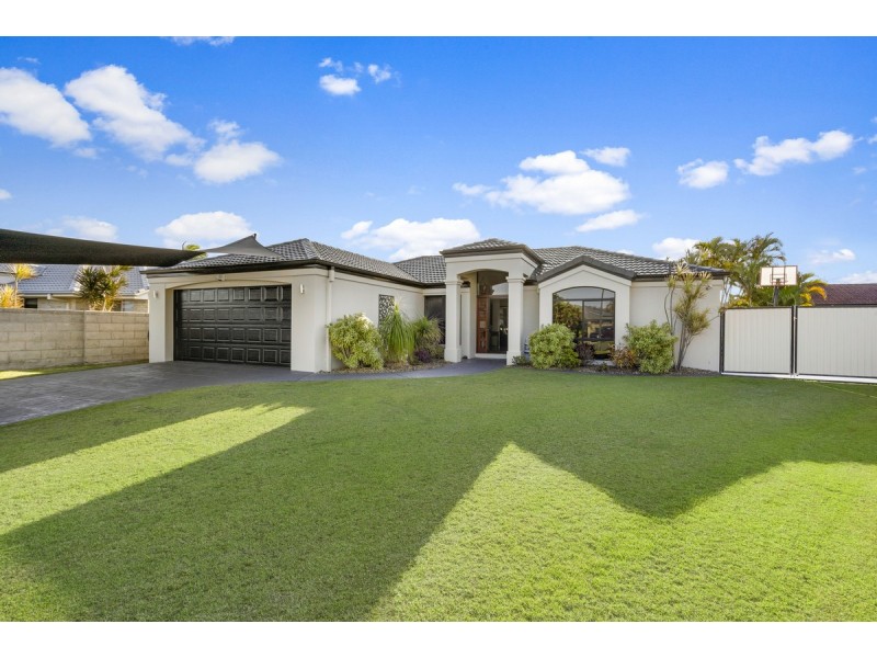 20 Grande Terrace, Helensvale QLD 4212