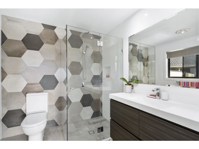 20 Grande Terrace, Helensvale QLD 4212