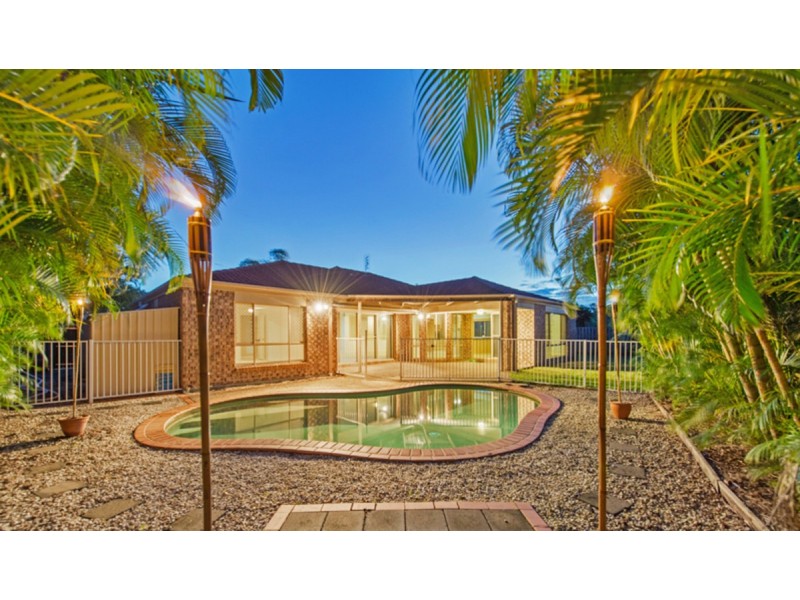 6 Woodbine Court, Parkwood QLD 4214