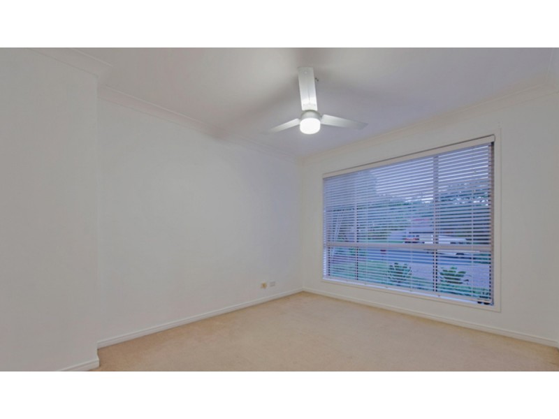 6 Woodbine Court, Parkwood QLD 4214