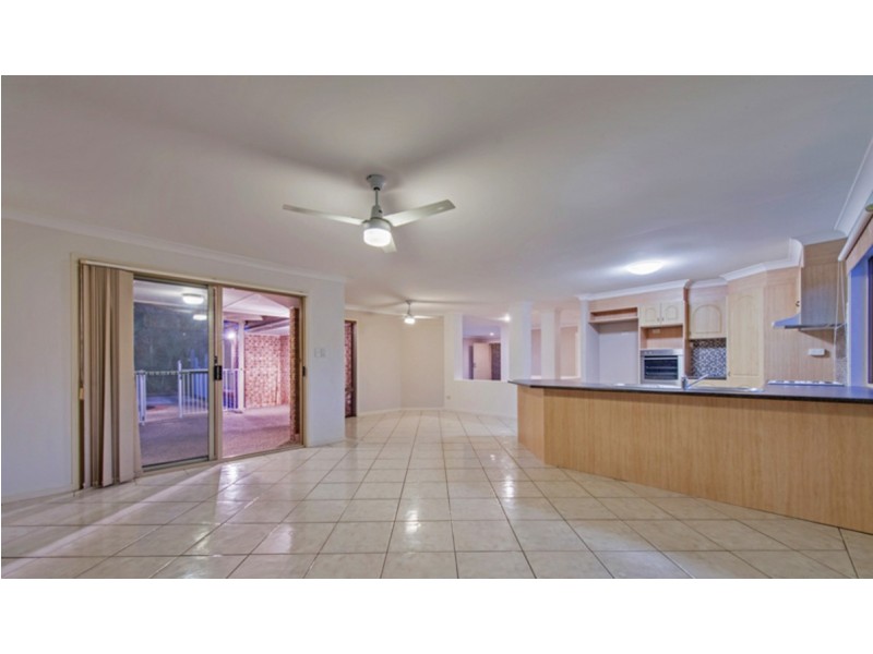6 Woodbine Court, Parkwood QLD 4214