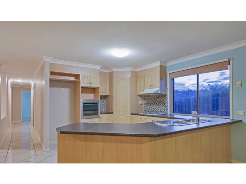 6 Woodbine Court, Parkwood QLD 4214