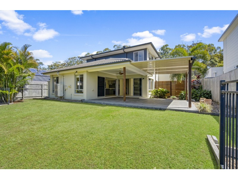 48 Fletcher Crescent, Pacific Pines QLD 4211