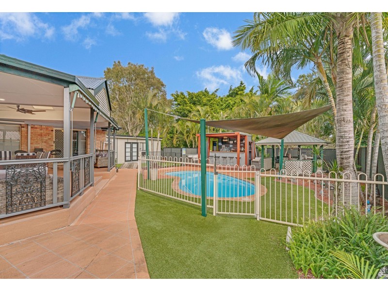 3 Wardley Drive, Parkwood QLD 4214