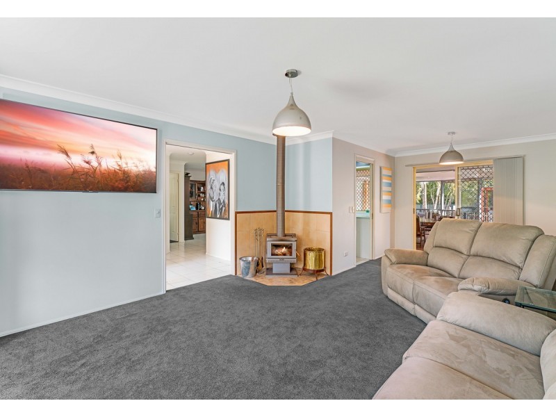 3 Wardley Drive, Parkwood QLD 4214