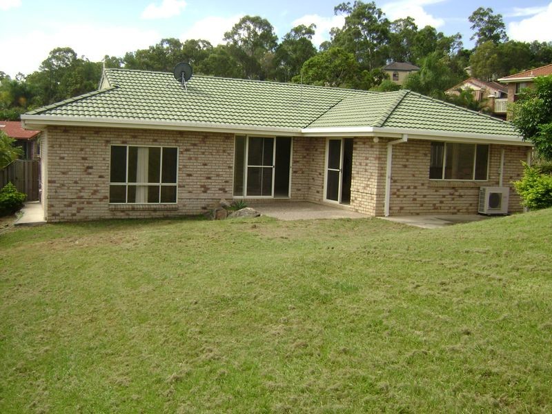 5 Suva Place, Pacific Pines QLD 4211