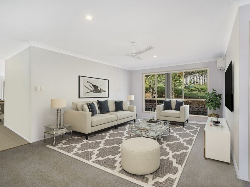 30 Papara Street, Pacific Pines QLD 4211