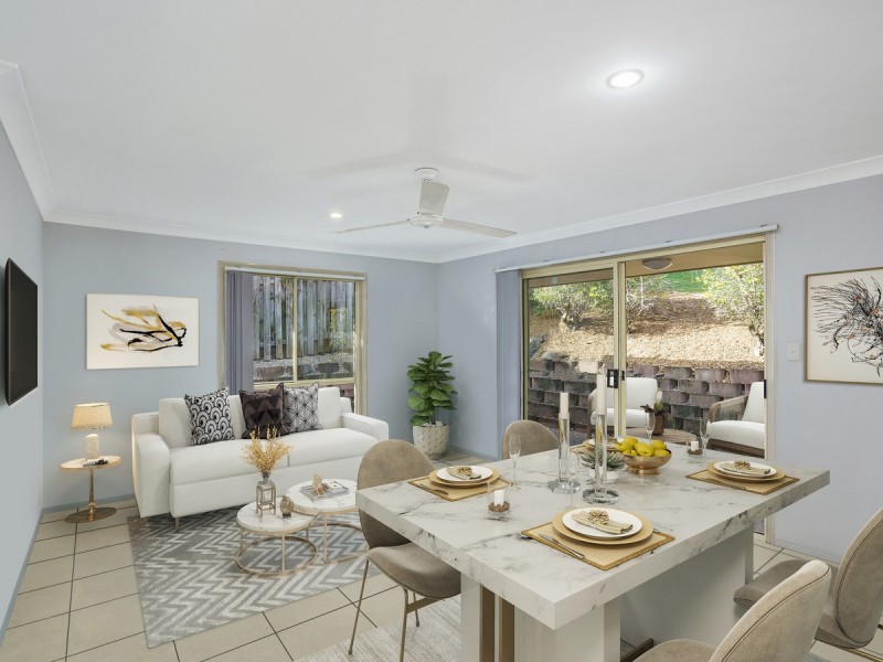 30 Papara Street, Pacific Pines QLD 4211