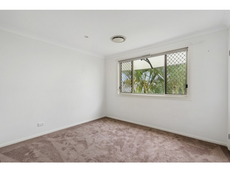 13 Mellum Circuit, Pacific Pines QLD 4211