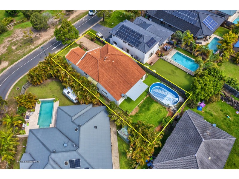 13 Mellum Circuit, Pacific Pines QLD 4211