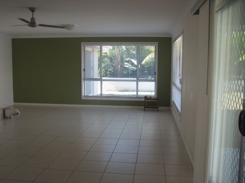 18 Govett Street, Pacific Pines QLD 4211