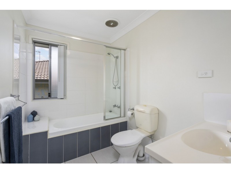 19/30 Carmarthen Circuit, Pacific Pines QLD 4211