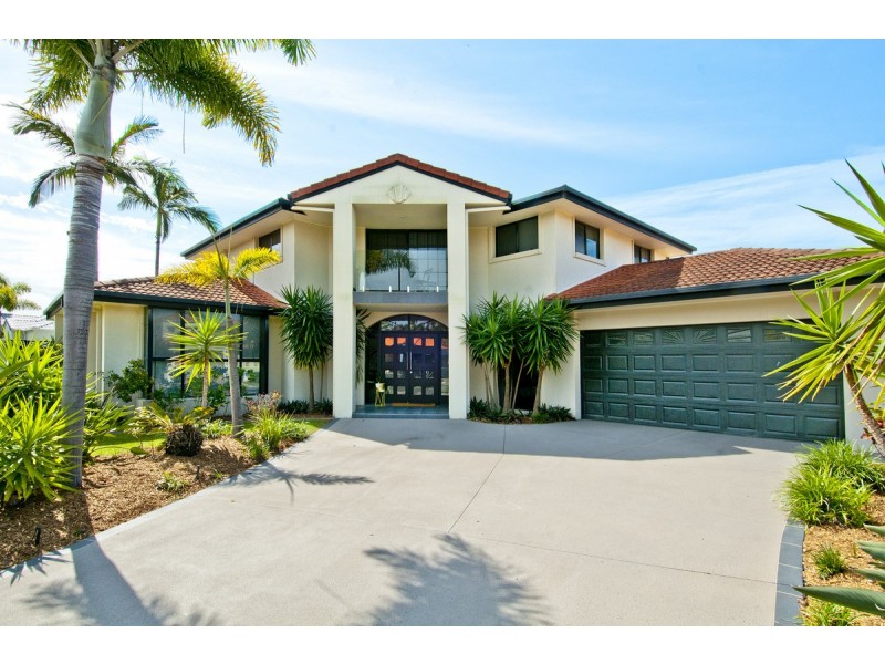 1650 Riverdale Drive, Hope Island QLD 4212