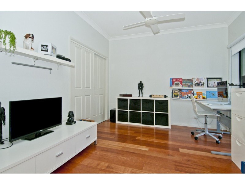 1650 Riverdale Drive, Hope Island QLD 4212
