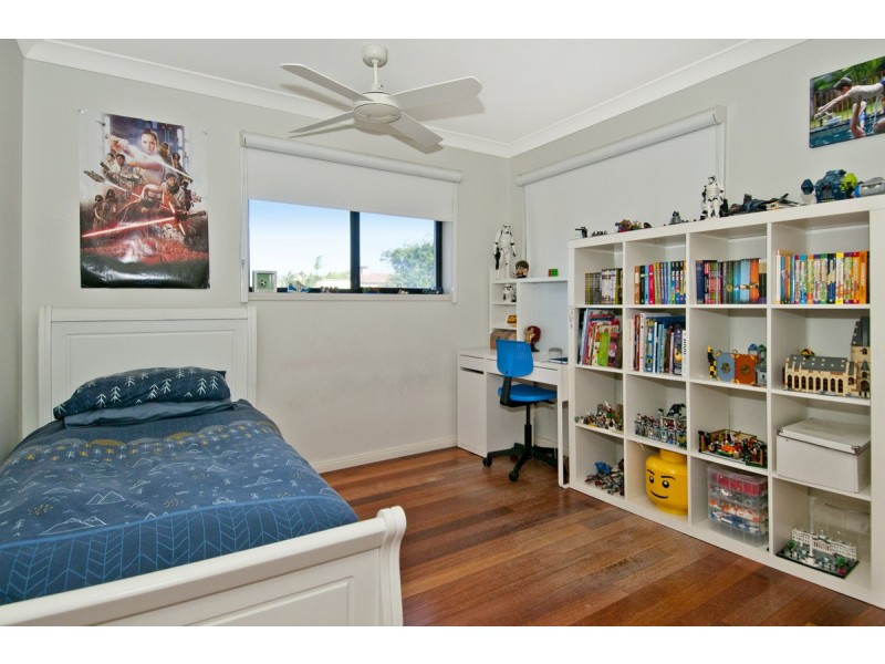 1650 Riverdale Drive, Hope Island QLD 4212