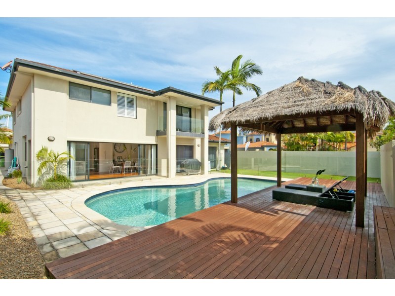 1650 Riverdale Drive, Hope Island QLD 4212