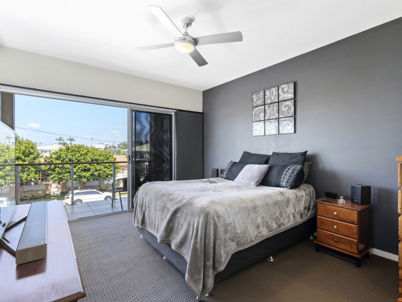 1/3 Nankeen Avenue, Paradise Point QLD 4216
